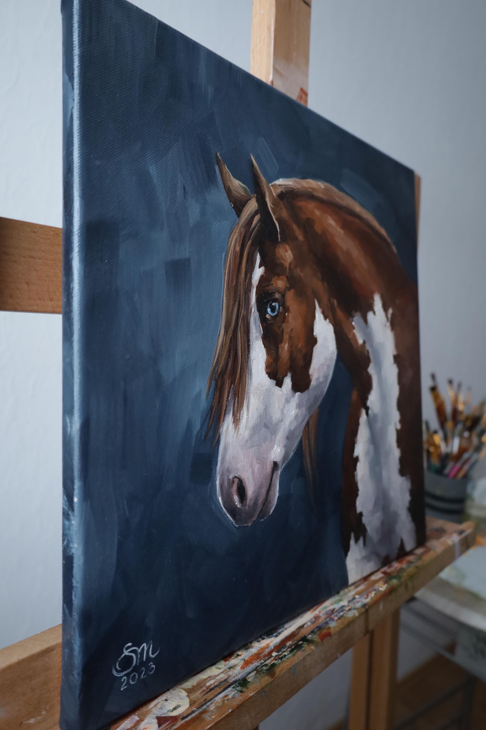 Blue-eyed Horse